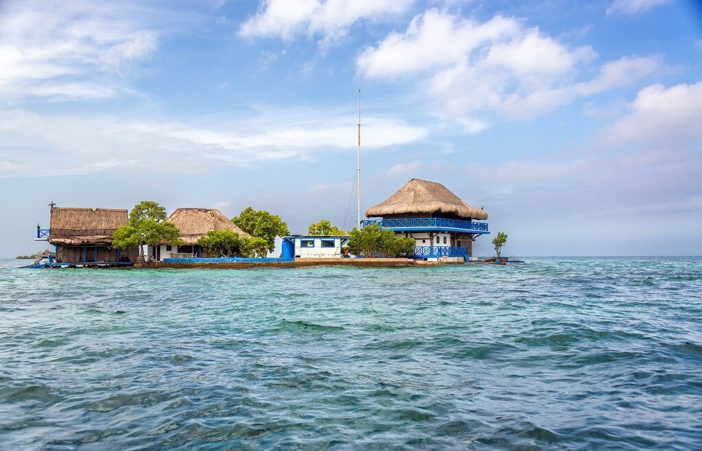 Rosario Islands and Playa Blanca Baru