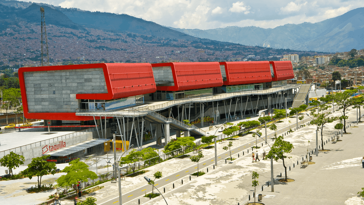 Visit the Explora park and discover Medellin by public transport